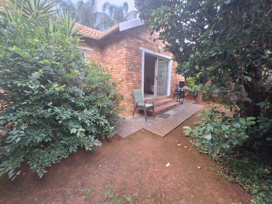 To Let 3 Bedroom Property for Rent in Roodepoort Gauteng