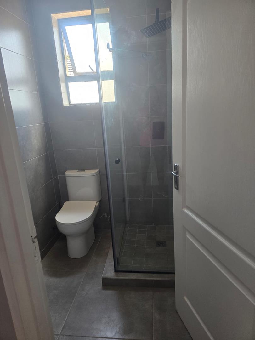 1 Bedroom Property for Sale in Mondeor Gauteng