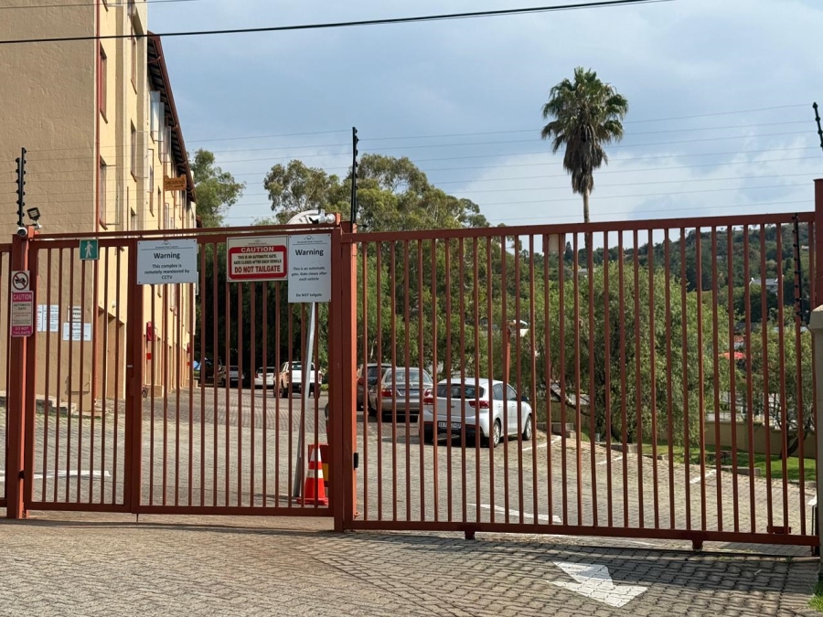 0 Bedroom Property for Sale in Helderkruin Gauteng