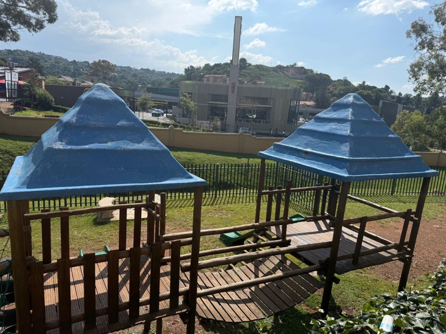 0 Bedroom Property for Sale in Helderkruin Gauteng