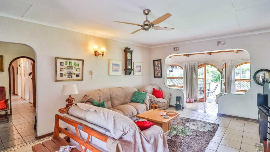 5 Bedroom Property for Sale in Brackenhurst Gauteng