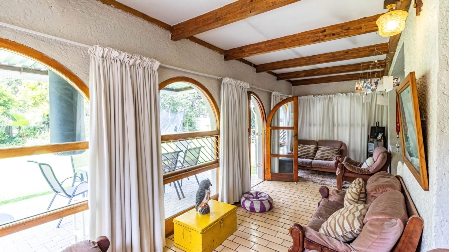 5 Bedroom Property for Sale in Brackenhurst Gauteng