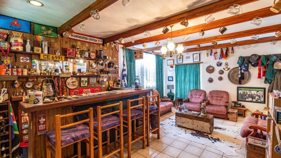 5 Bedroom Property for Sale in Brackenhurst Gauteng