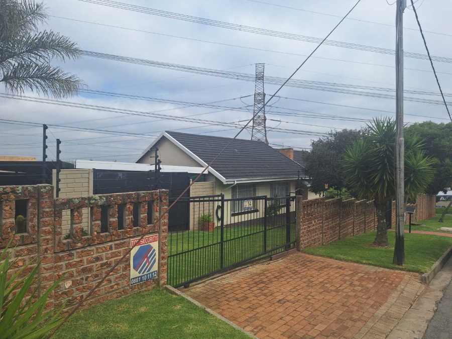 3 Bedroom Property for Sale in Solheim Gauteng