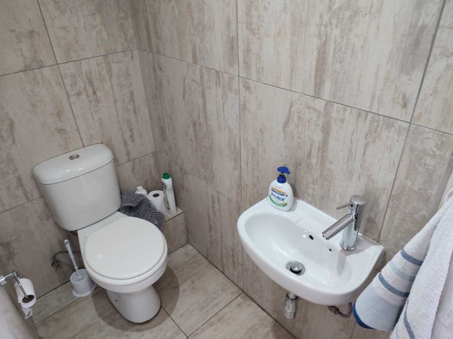 4 Bedroom Property for Sale in Rua Vista Gauteng