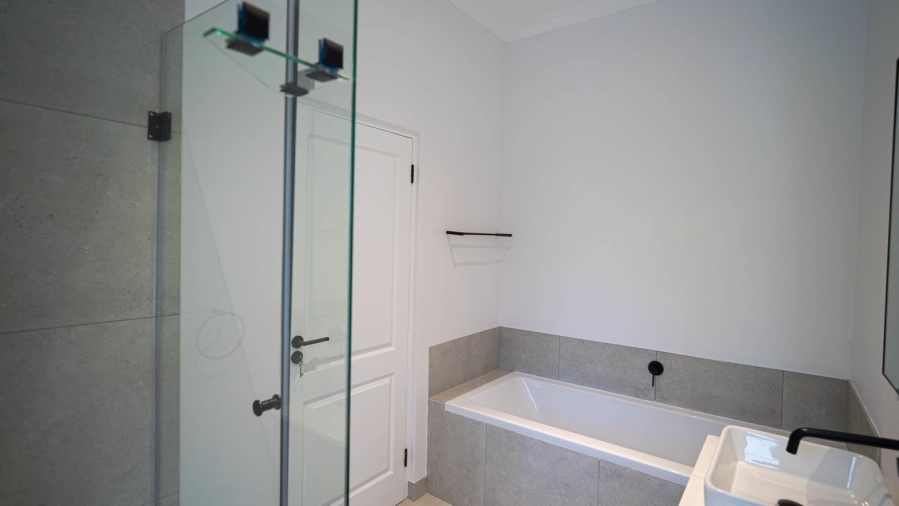 4 Bedroom Property for Sale in Bryanston Gauteng