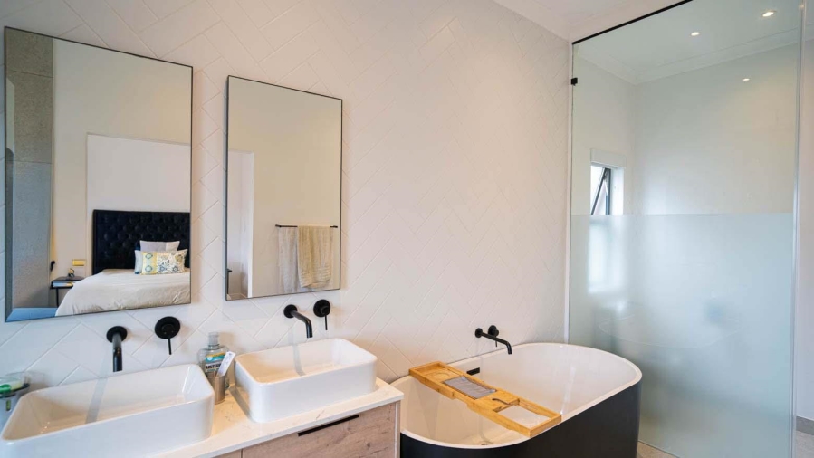 4 Bedroom Property for Sale in Bryanston Gauteng