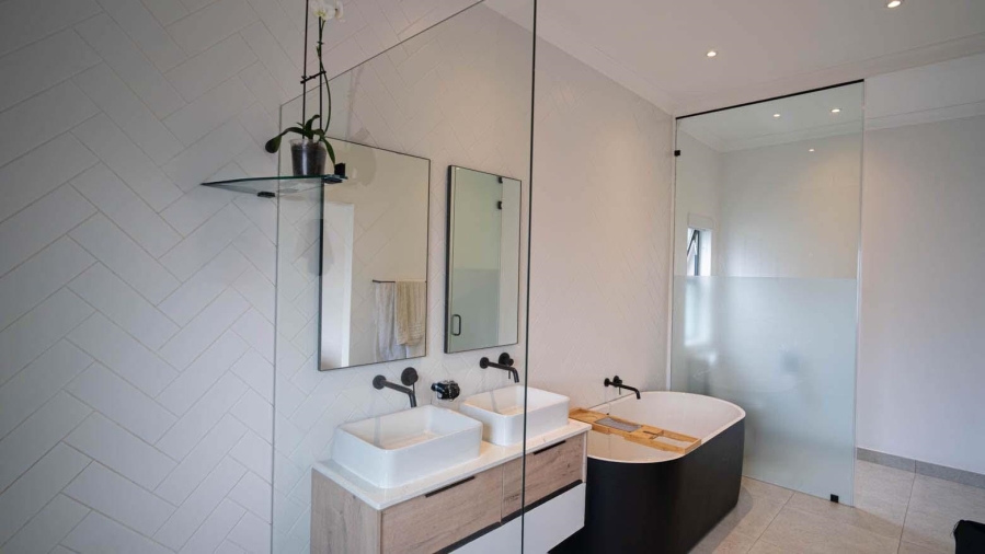 4 Bedroom Property for Sale in Bryanston Gauteng