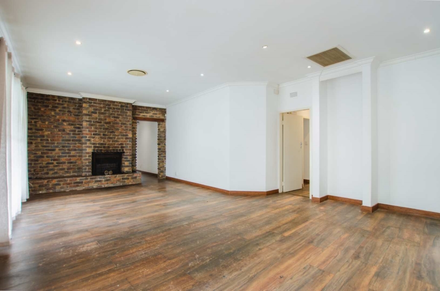 To Let 4 Bedroom Property for Rent in Rivonia Gauteng