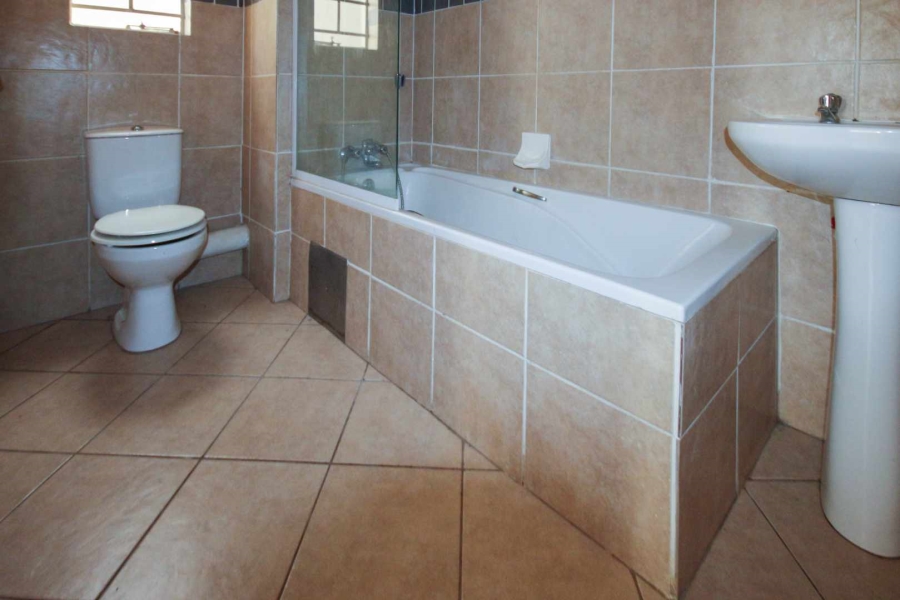 2 Bedroom Property for Sale in Hazeldean Gauteng
