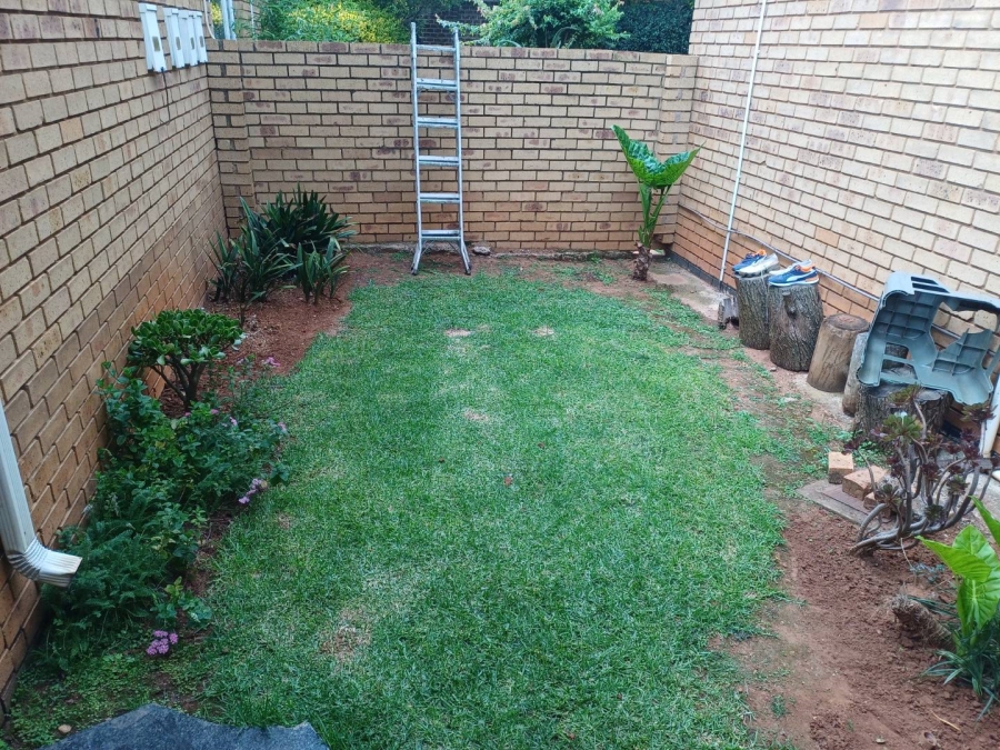 2 Bedroom Property for Sale in Birchleigh Gauteng