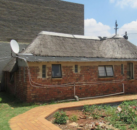 2 Bedroom Property for Sale in Turffontein Gauteng