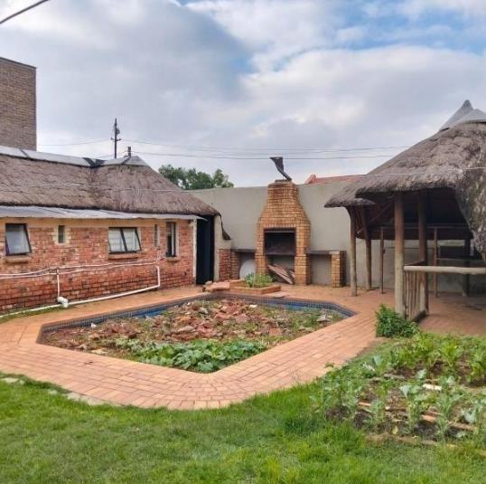 2 Bedroom Property for Sale in Turffontein Gauteng