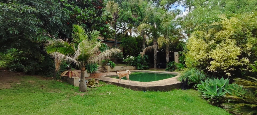 7 Bedroom Property for Sale in Waterkloof Ridge Gauteng