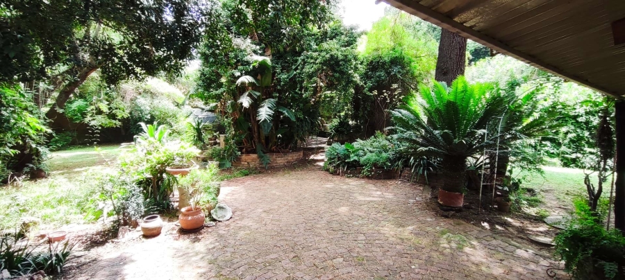 7 Bedroom Property for Sale in Waterkloof Ridge Gauteng