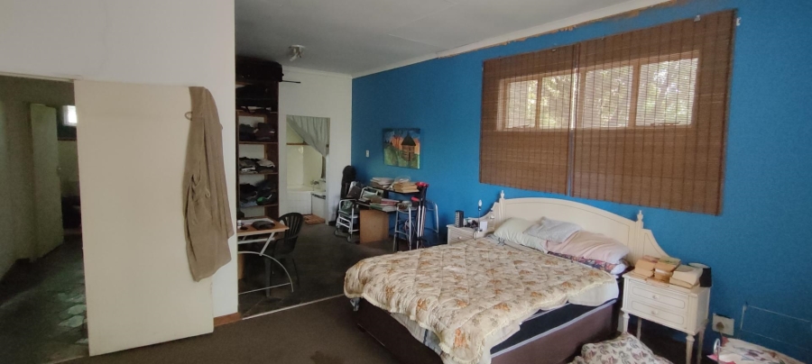 7 Bedroom Property for Sale in Waterkloof Ridge Gauteng