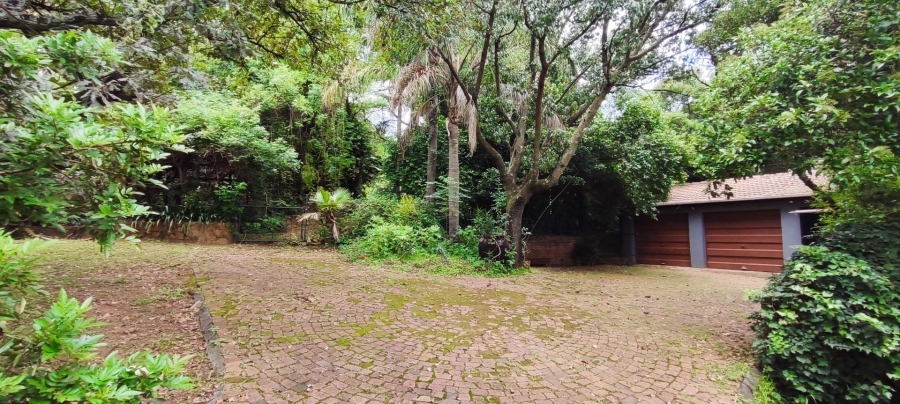 7 Bedroom Property for Sale in Waterkloof Ridge Gauteng