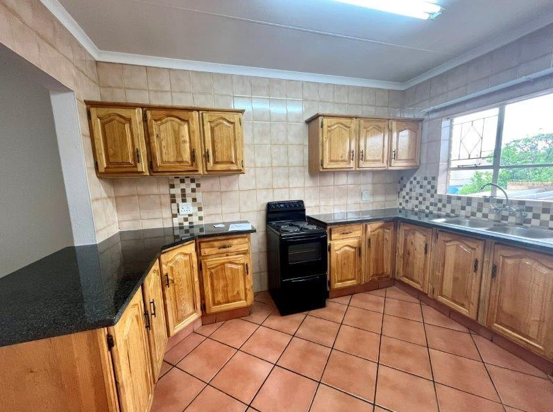 2 Bedroom Property for Sale in New Redruth Gauteng