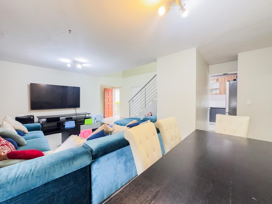 3 Bedroom Property for Sale in Equestria Gauteng