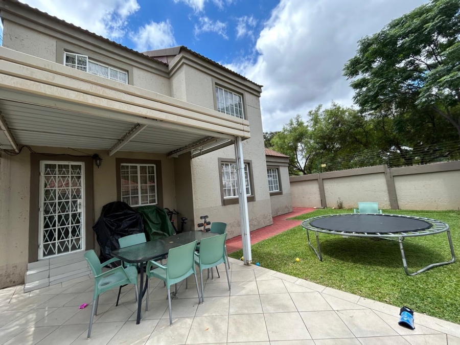 3 Bedroom Property for Sale in Equestria Gauteng