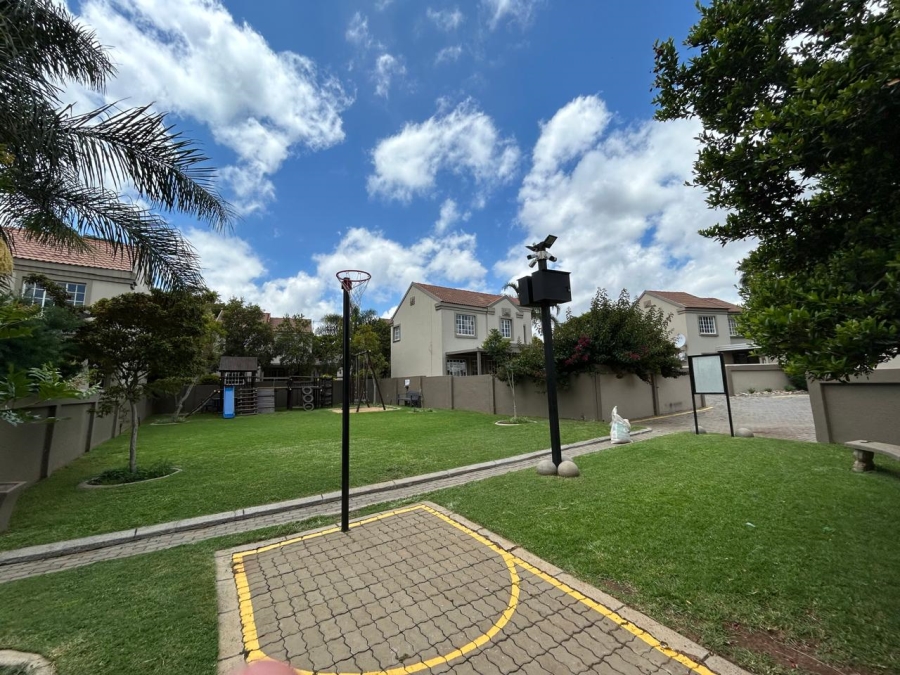 3 Bedroom Property for Sale in Equestria Gauteng