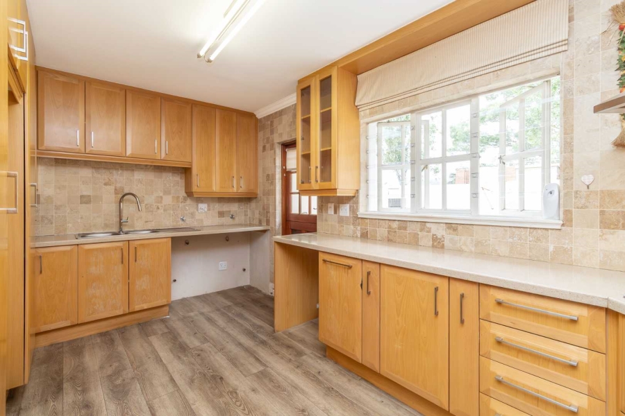 To Let 3 Bedroom Property for Rent in Waterfall Hills Mature Lifestyle Estate Gauteng