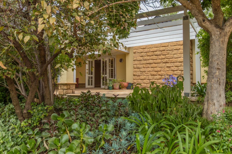 To Let 3 Bedroom Property for Rent in Waterfall Hills Mature Lifestyle Estate Gauteng