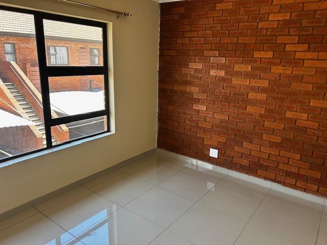 To Let 2 Bedroom Property for Rent in Florentia Gauteng
