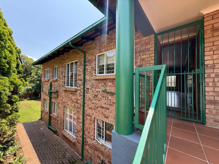 To Let 3 Bedroom Property for Rent in Rangeview Gauteng
