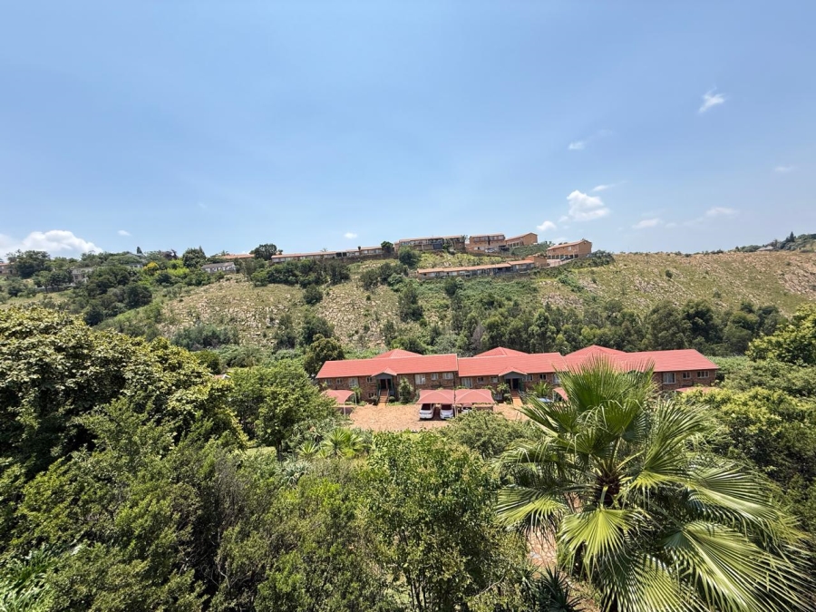 To Let 3 Bedroom Property for Rent in Rangeview Gauteng