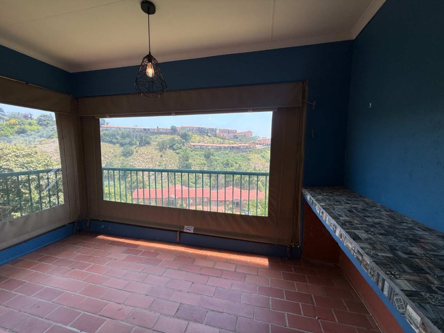 To Let 3 Bedroom Property for Rent in Rangeview Gauteng