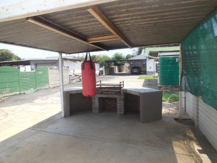 To Let 2 Bedroom Property for Rent in Silverton Gauteng