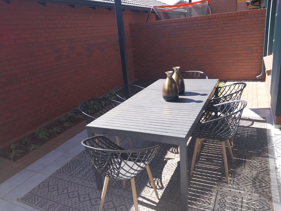 3 Bedroom Property for Sale in Olympus Gauteng