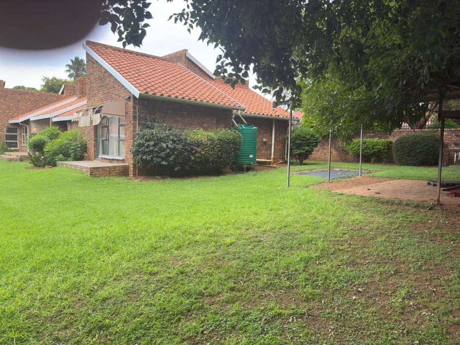 4 Bedroom Property for Sale in Terenure Gauteng