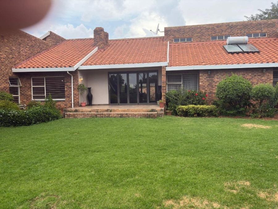 4 Bedroom Property for Sale in Terenure Gauteng