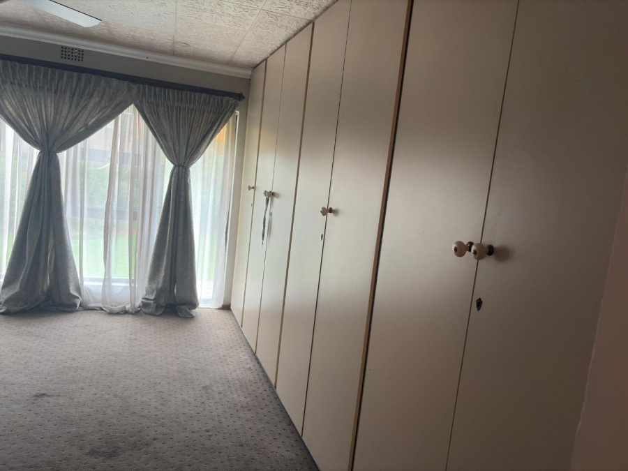 4 Bedroom Property for Sale in Terenure Gauteng