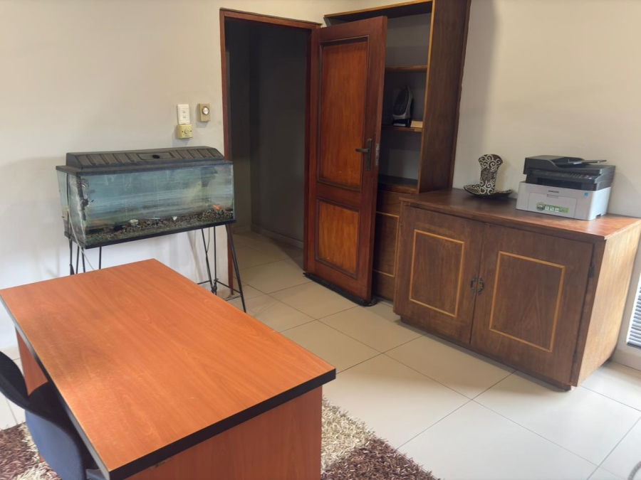 4 Bedroom Property for Sale in Terenure Gauteng