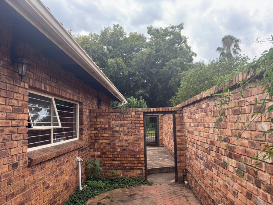 4 Bedroom Property for Sale in Terenure Gauteng