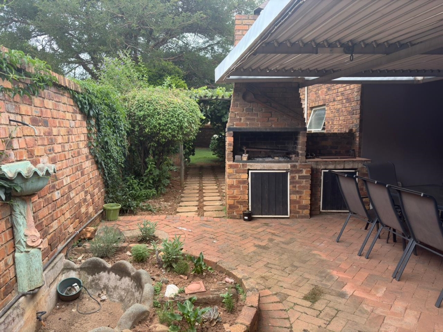 4 Bedroom Property for Sale in Terenure Gauteng
