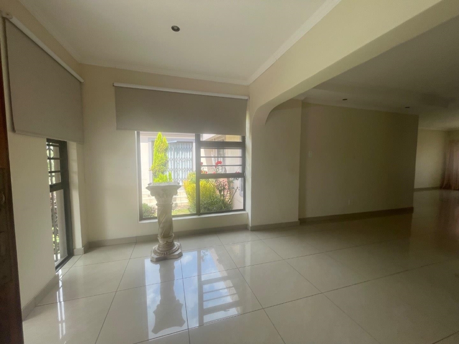 3 Bedroom Property for Sale in Terenure Gauteng