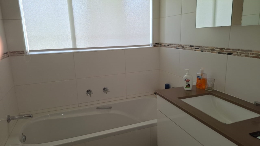 3 Bedroom Property for Sale in Glenhazel Gauteng