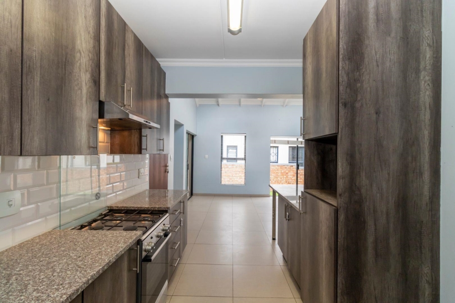 To Let 4 Bedroom Property for Rent in Carlswald Gauteng