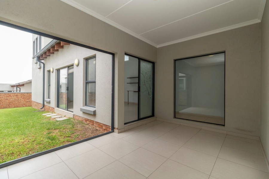 To Let 4 Bedroom Property for Rent in Carlswald Gauteng