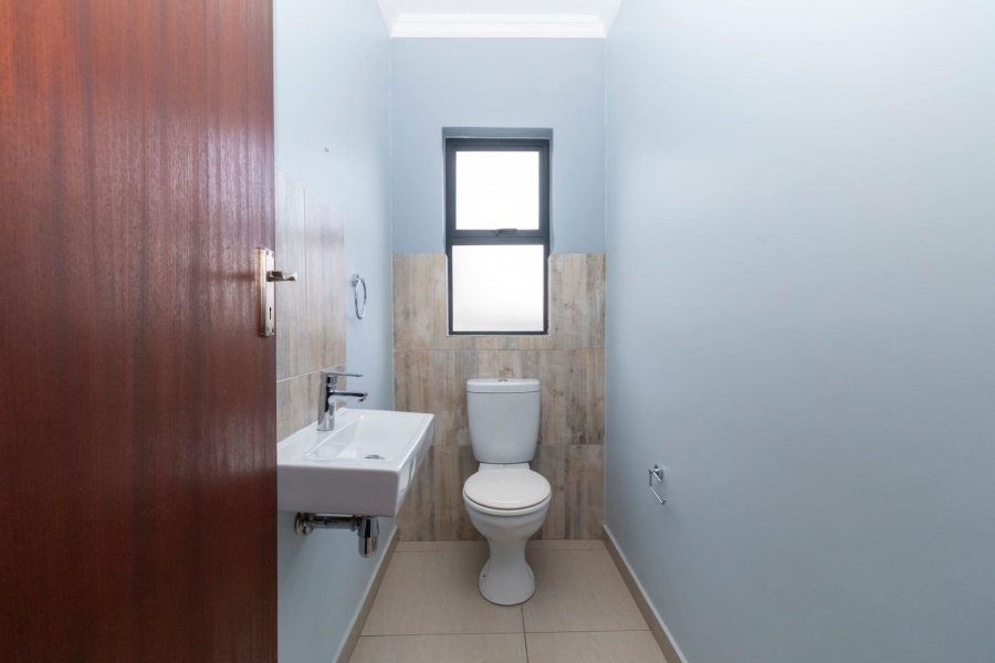 To Let 4 Bedroom Property for Rent in Carlswald Gauteng