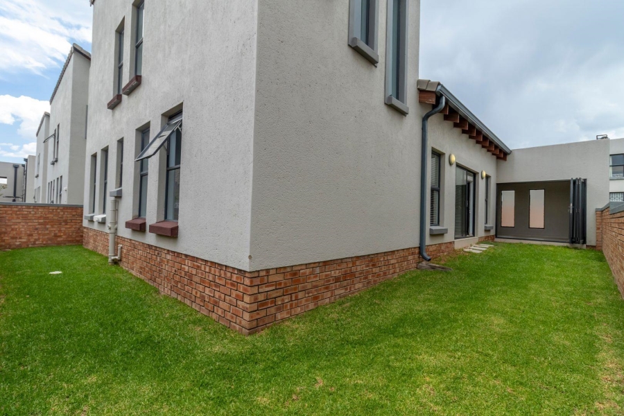 To Let 4 Bedroom Property for Rent in Carlswald Gauteng