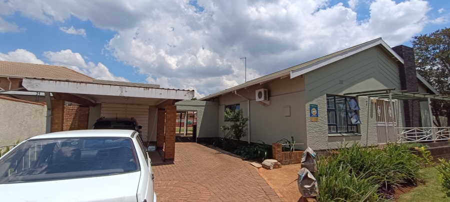 3 Bedroom Property for Sale in Kempton Park Ext 4 Gauteng