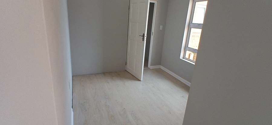 4 Bedroom Property for Sale in Beyerspark Gauteng