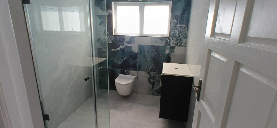 4 Bedroom Property for Sale in Beyerspark Gauteng