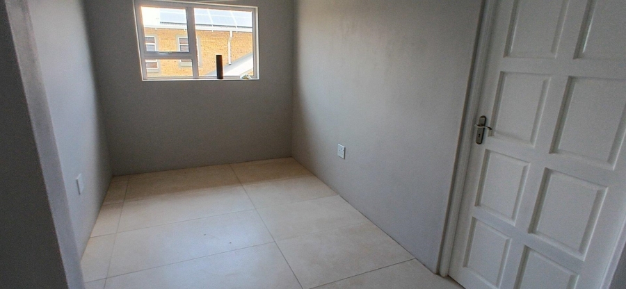 4 Bedroom Property for Sale in Beyerspark Gauteng