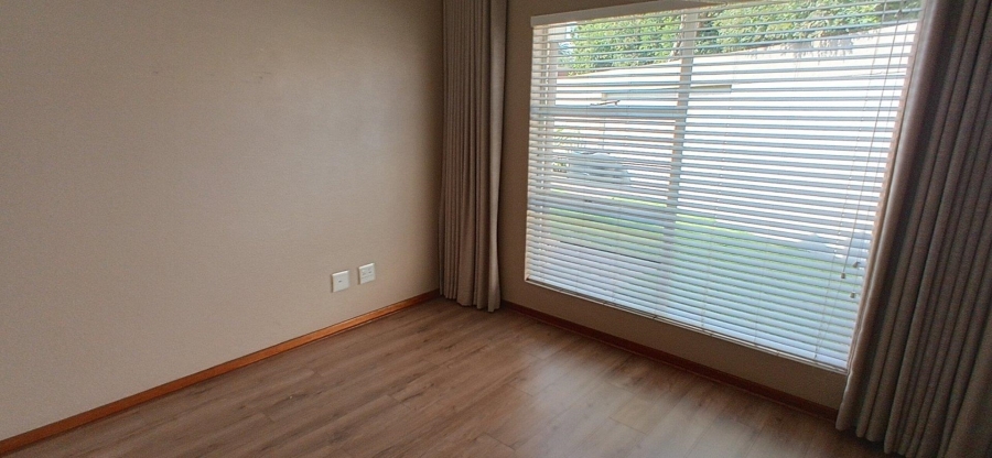 3 Bedroom Property for Sale in Sunward Park Gauteng